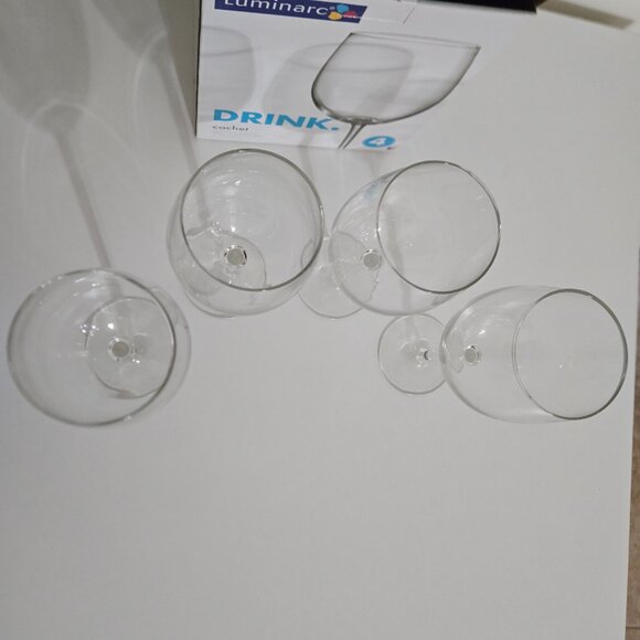 Luminarc Glassware wine set of 4 - Picture 4 of 4